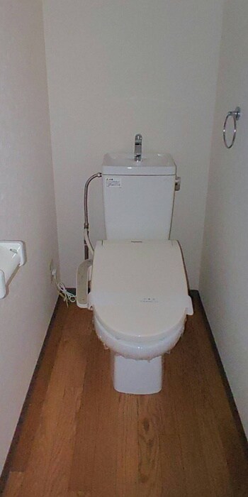 物件内観写真11　(トイレ)