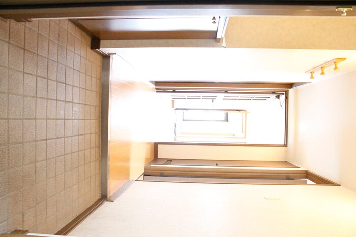 物件内観写真20　(玄関)