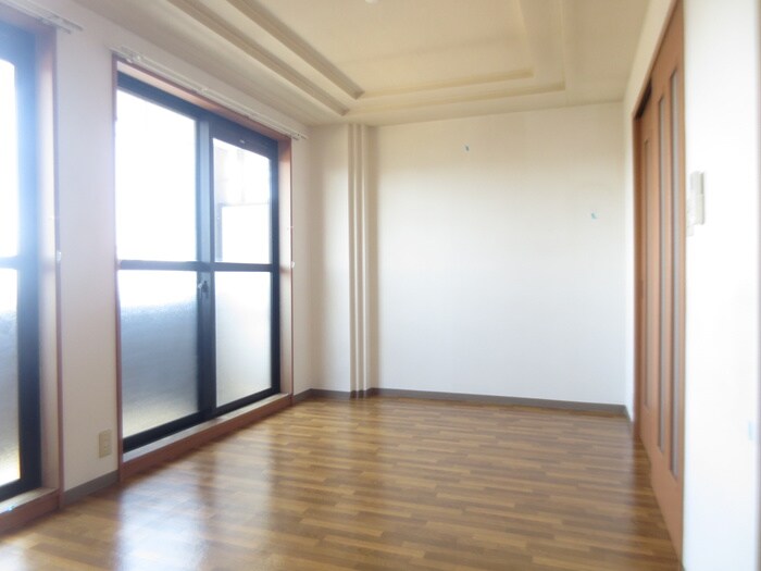 物件内観写真18　(居室)