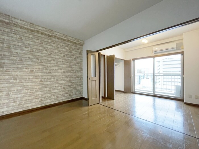 物件内観写真7　(居室)