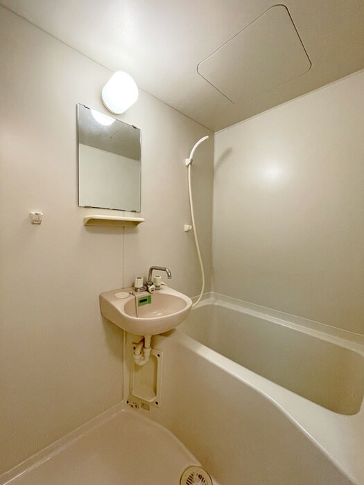 物件内観写真9　(バス／シャワールーム等)