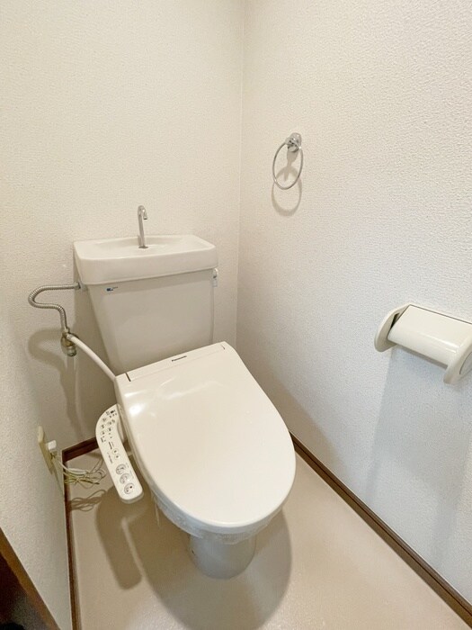 物件内観写真11　(トイレ)