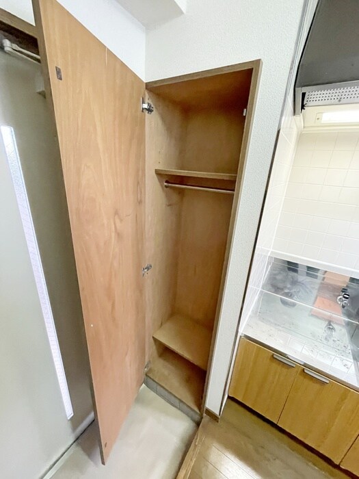 物件内観写真17　(収納)