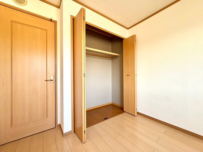 物件内観写真8　(収納)