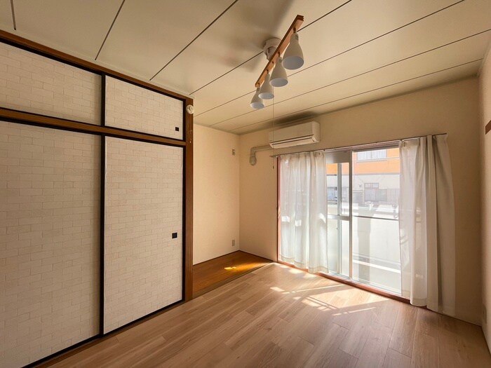 物件内観写真7　(居室)