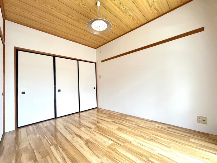 物件内観写真9　(居室)