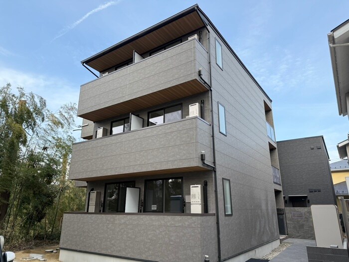 物件外観写真1　(外観写真)