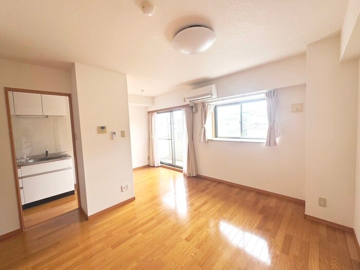 物件内観写真7　(居室)