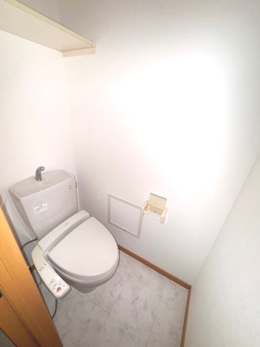 物件内観写真13　(トイレ)