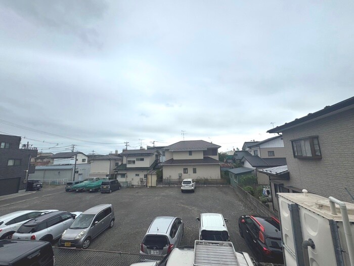 物件内観写真17　(室内からの展望)