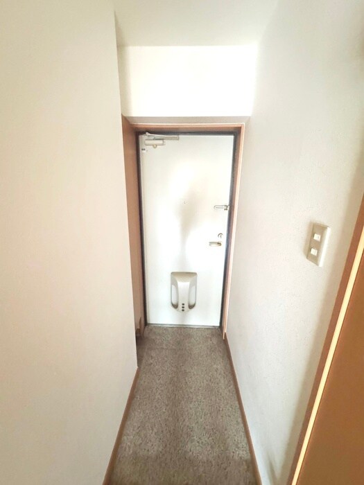 物件内観写真20　(玄関)