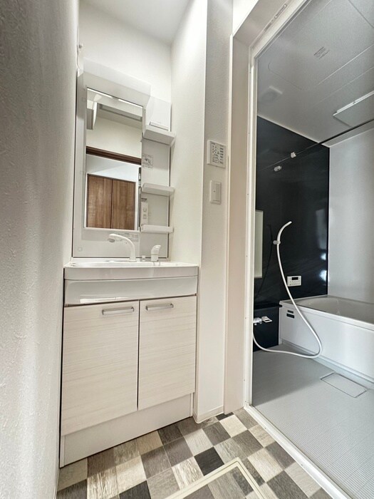 物件内観写真15　(洗面)