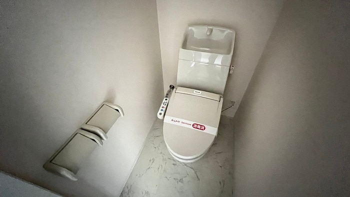 物件内観写真14　(トイレ)