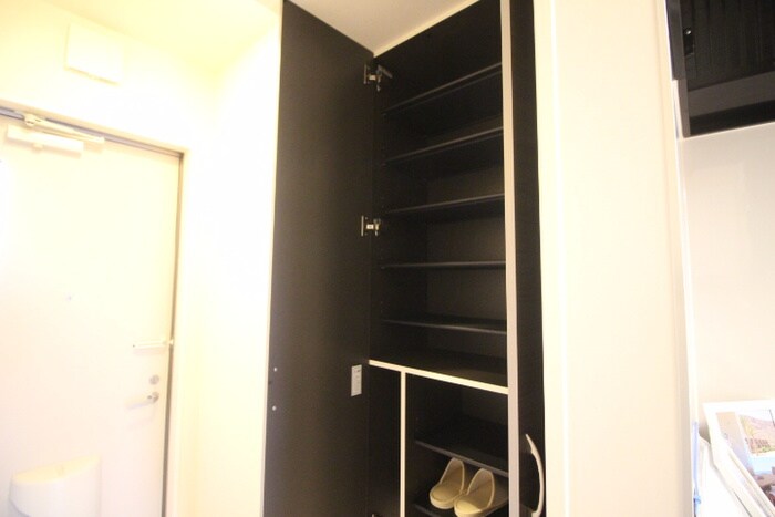 物件内観写真18　(靴箱)