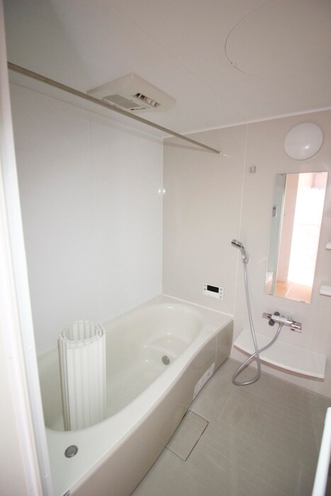 物件内観写真13　(バス／シャワールーム等)