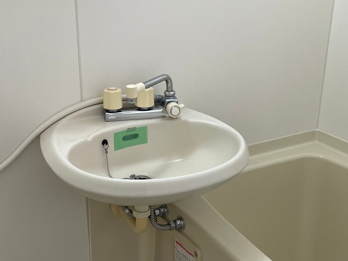 物件内観写真11　(洗面)