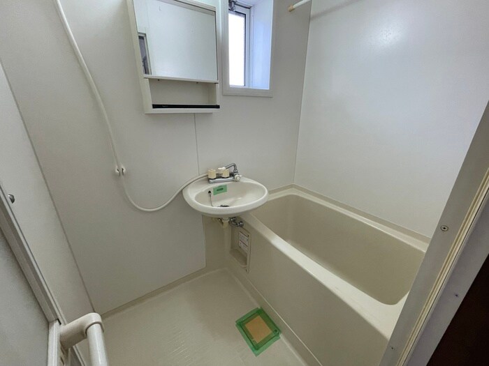 物件内観写真12　(バス／シャワールーム等)