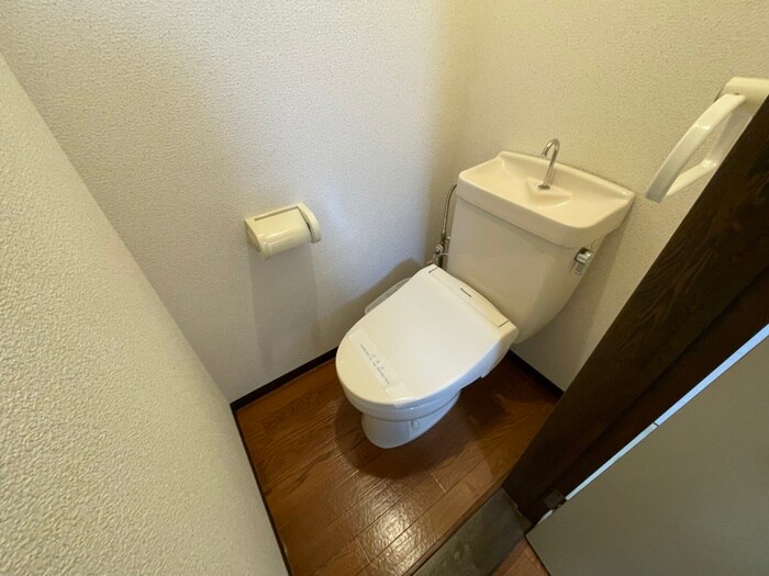 物件内観写真13　(トイレ)