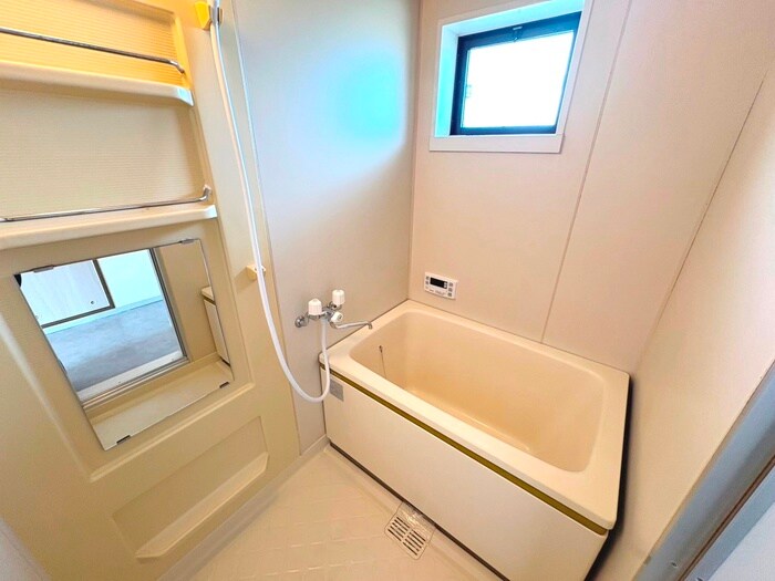 物件内観写真11　(バス／シャワールーム等)