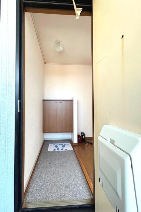 物件内観写真16　(廊下)