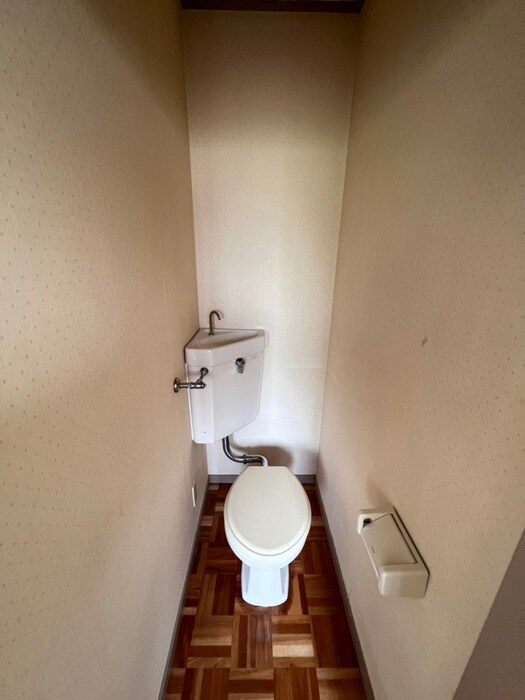 物件内観写真12　(トイレ)