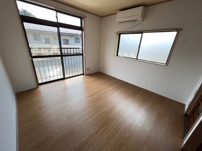 物件内観写真17　(居室)