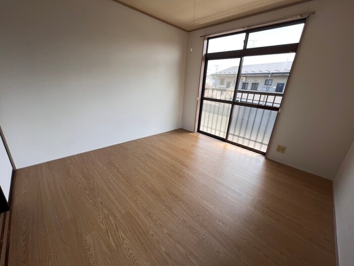 物件内観写真18　(居室)