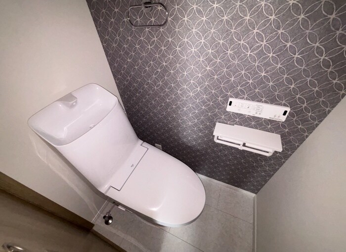 物件内観写真12　(トイレ)