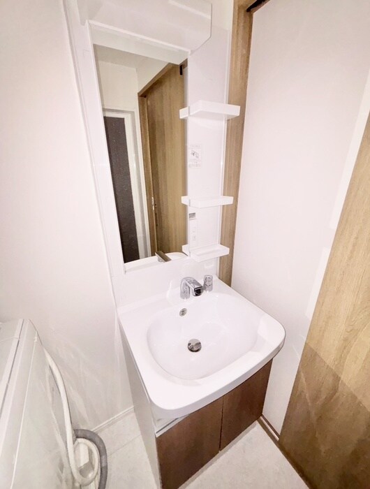 物件内観写真13　(洗面)