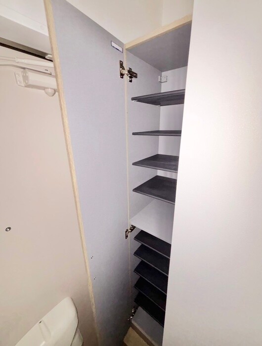 物件内観写真15　(靴箱)