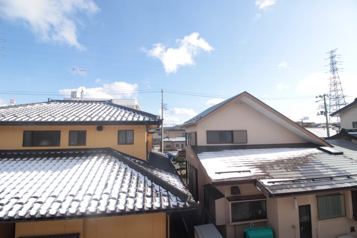 物件内観写真22　(室内からの展望)