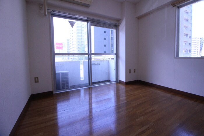 物件内観写真13　(居室)