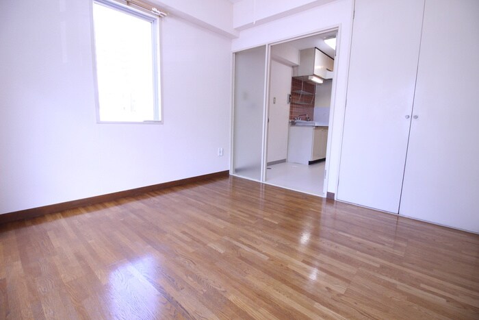 物件内観写真15　(居室)