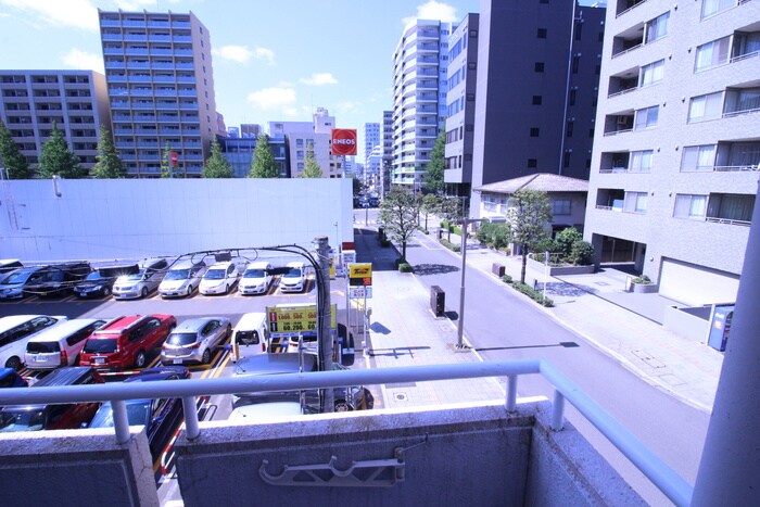 物件内観写真18　(室内からの展望)