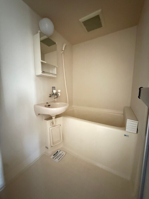 物件内観写真10　(バス／シャワールーム等)