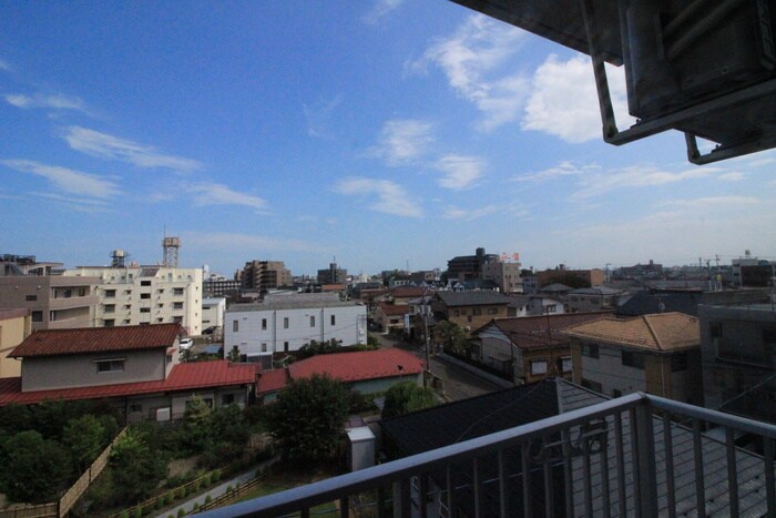 物件内観写真15　(室内からの展望)