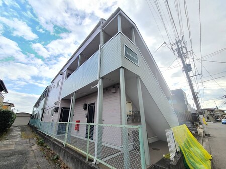 弓の町ハイツＢ棟外観写真