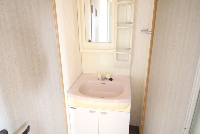 物件内観写真13　(洗面)