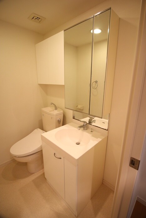 物件内観写真12　(洗面)