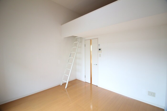 物件内観写真18　(居室)