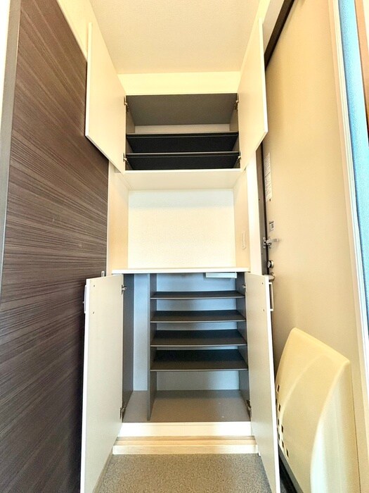 物件内観写真19　(靴箱)