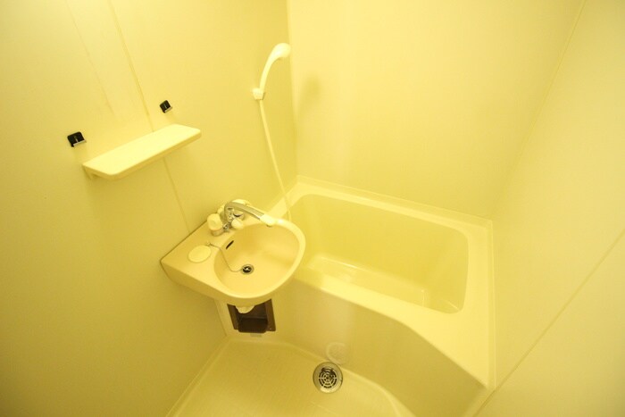 物件内観写真8　(バス／シャワールーム等)