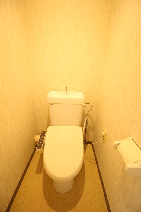 物件内観写真9　(トイレ)