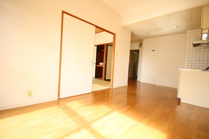 物件内観写真17　(居室)