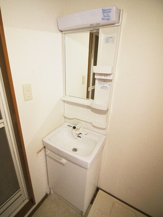 物件内観写真13　(洗面)