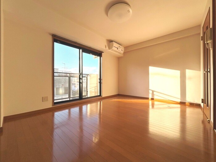 物件内観写真22　(居室)