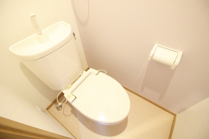 物件内観写真12　(トイレ)