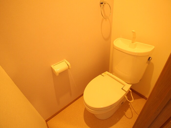 物件内観写真14　(トイレ)