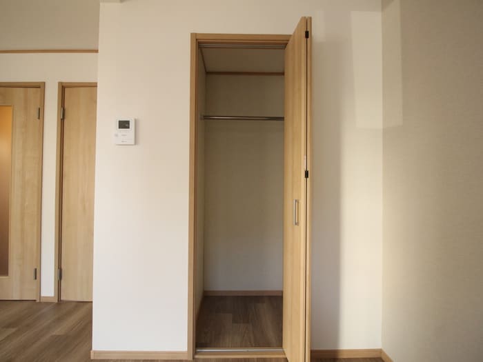 物件内観写真15　(収納)