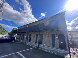 アム－ル・カレクス・ドゥトフ外観写真